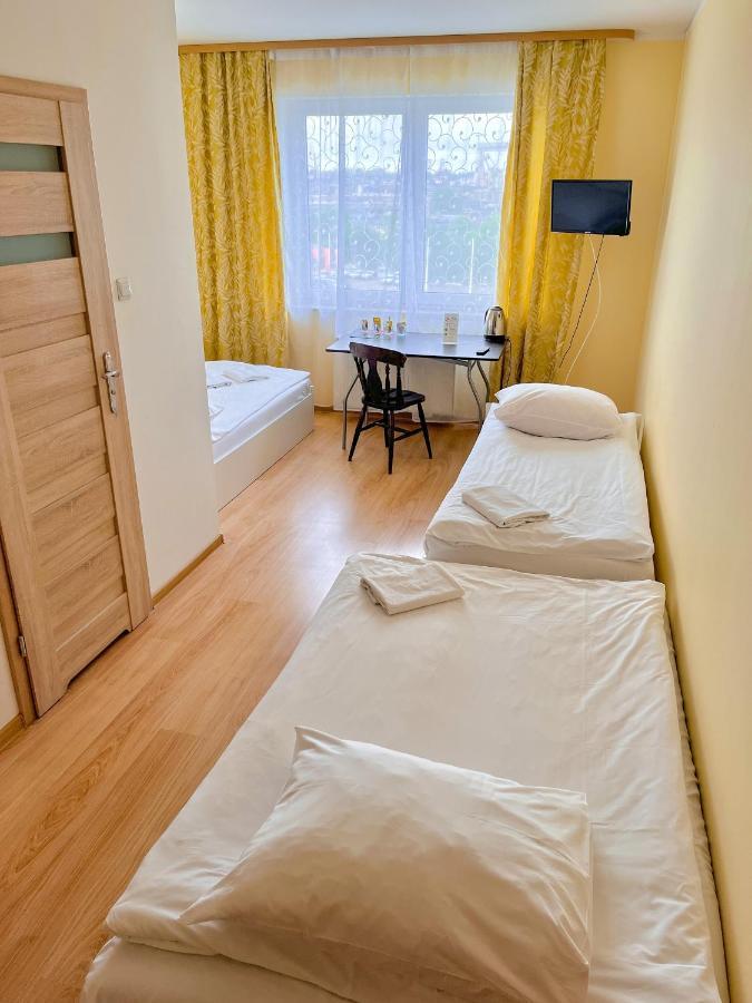 Hostel Dv Morski - Z Prywatnymi Lazienkami Gdynia Exterior foto