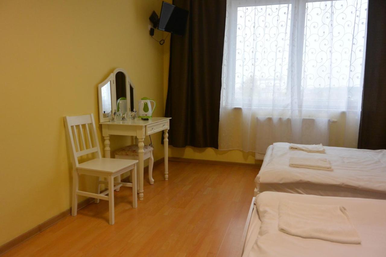 Hostel Dv Morski - Z Prywatnymi Lazienkami Gdynia Exterior foto